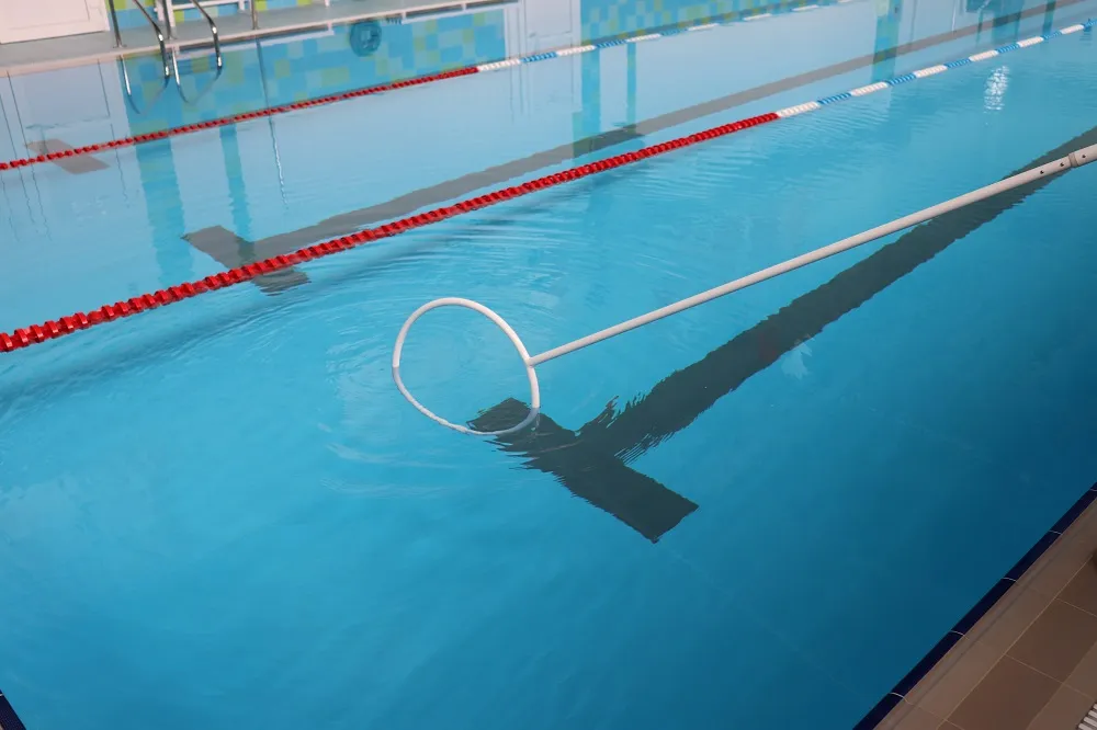 Фотографии Шест для обучения плаванию с кольцом