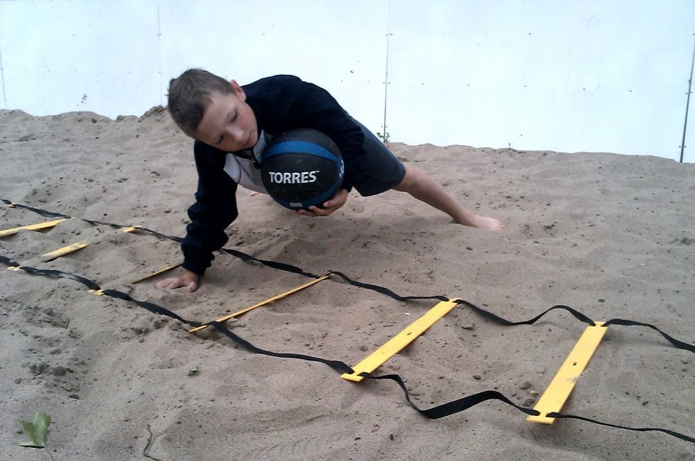 Фотографии Лестница для тренировок Torres l4 м TR1018 желто-черная