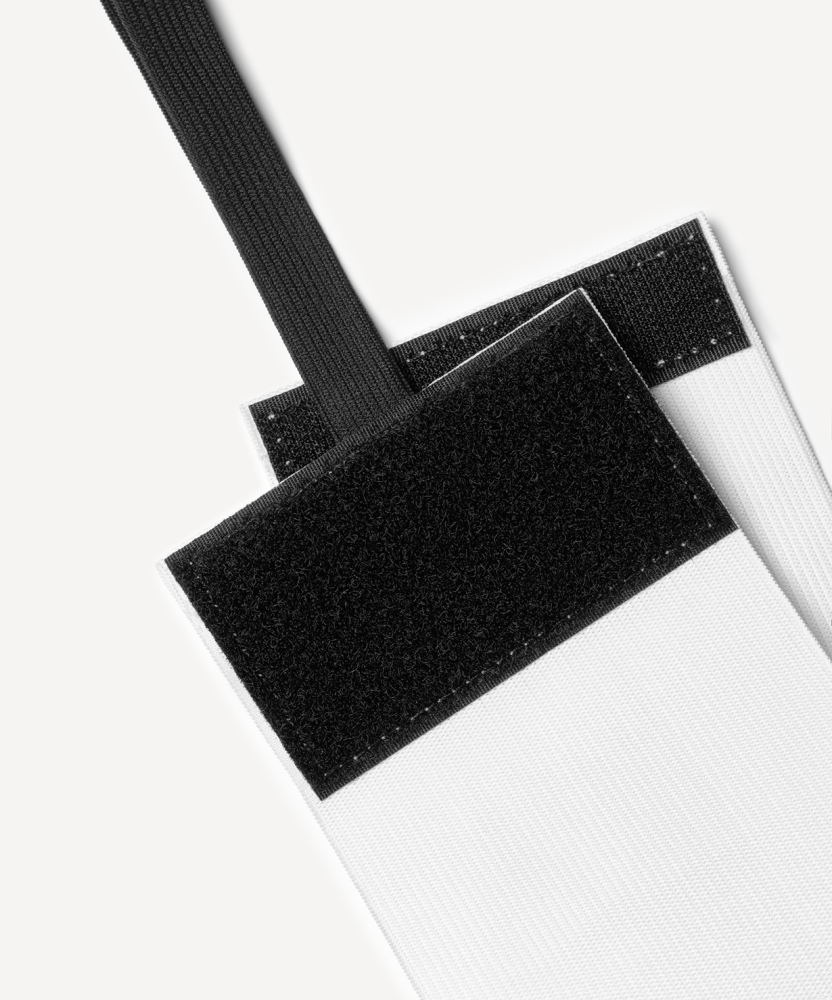 Фотографии Повязка капитанская DIVISION Armband, белый/синий