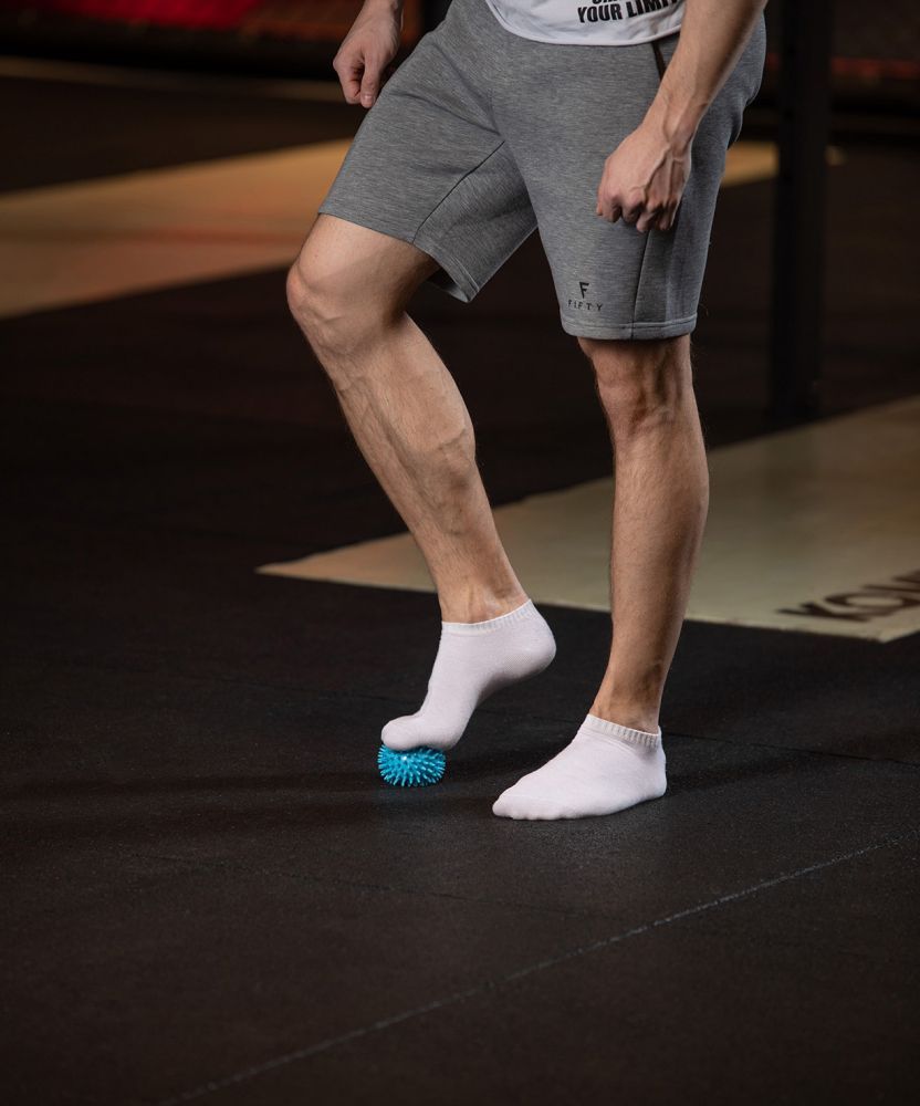 Фотографии Мяч массажный GB-601 8 см, синий