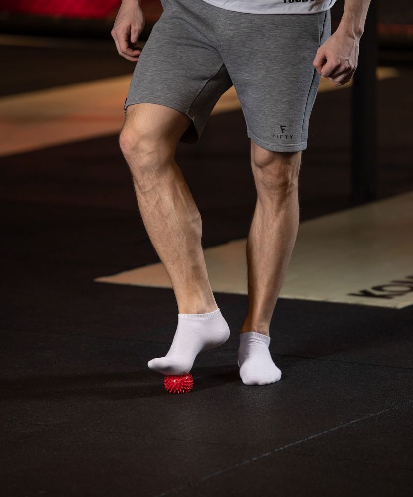 Фотографии Мяч массажный GB-602 7 см, малиновый