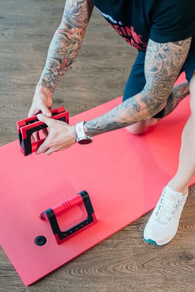 Упоры для отжиманий складные (черно-красные)