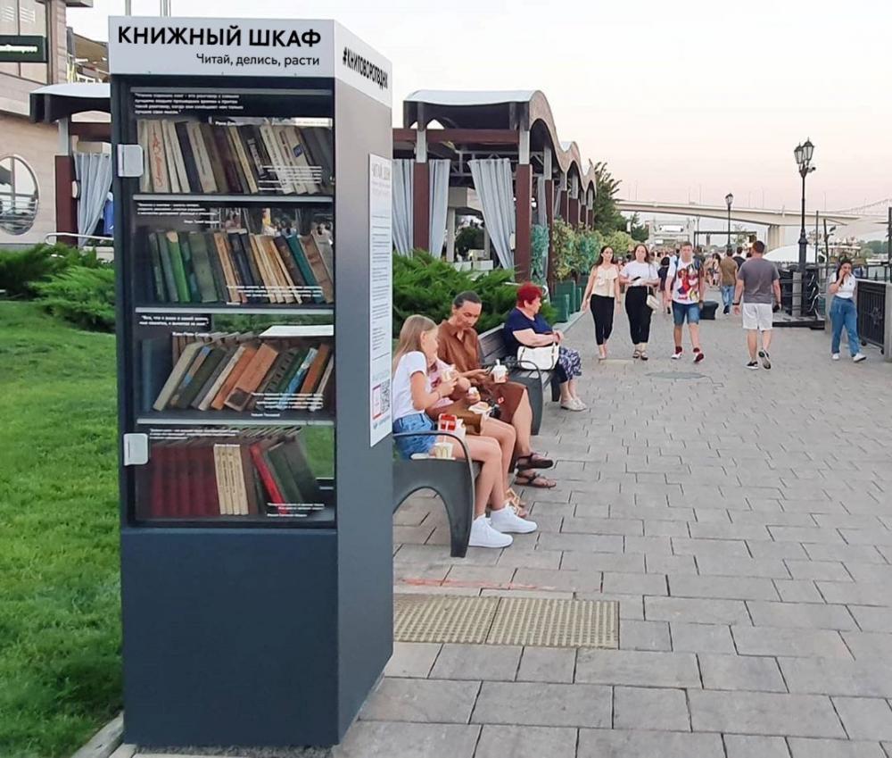 Фотографии Витрина уличная «Буккроссинг» компактная