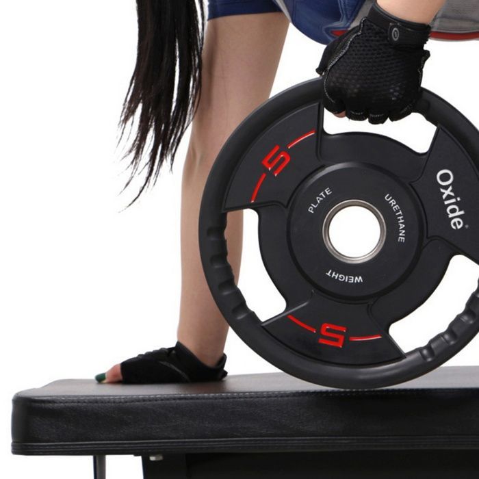 Диск олимпийский Oxide Fitness OWP02 D50мм полиуретановый, с 3-мя хватами, черный 2,5кг.