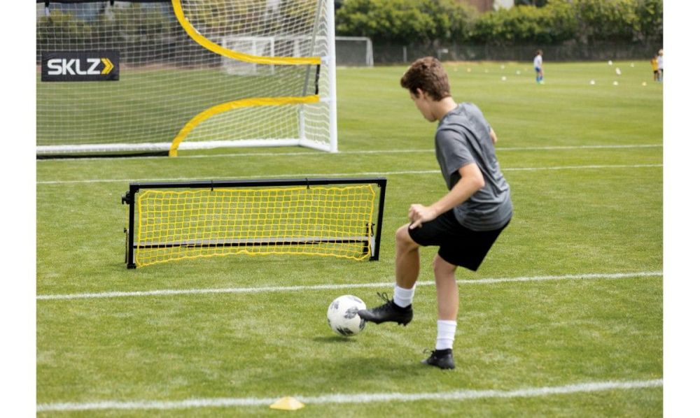 Фотографии Складной футбольный тренажер SKLZ SOCCER TRAINER PRO 235849