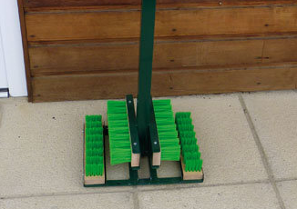 Фотографии Щетка для бутс H 001