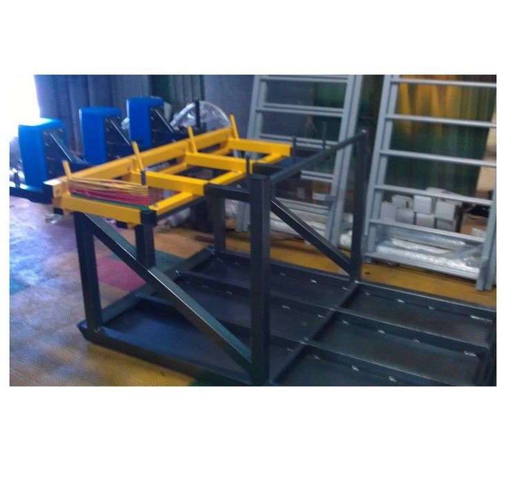 Фотографии Тренажер для американского футбола Баржа