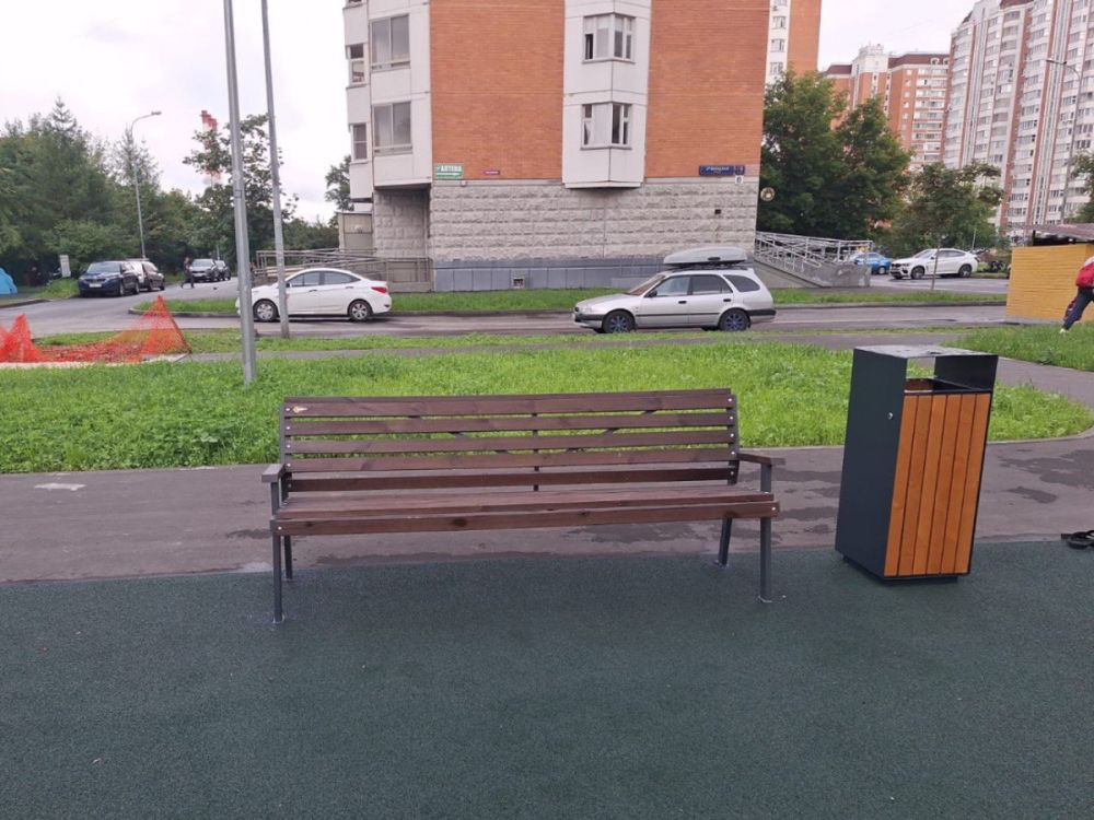 Фотографии Скамейка стальная «Модерн»