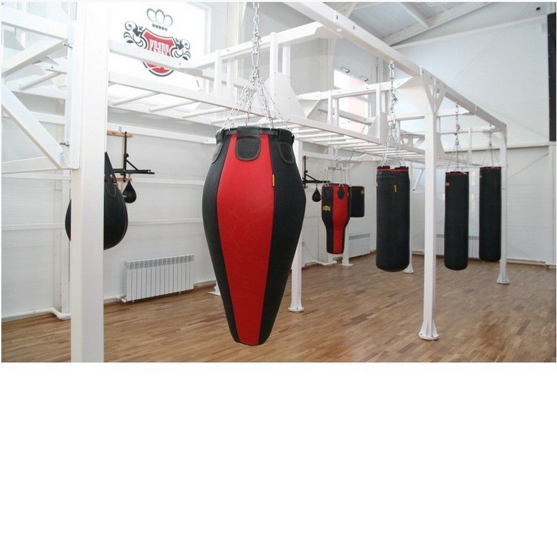 Фотографии Рама для боксерских мешков