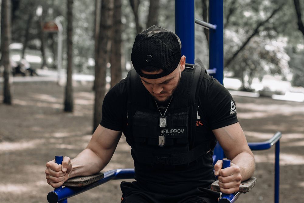 Жилет-утяжелитель Hard Training DIKO FILIPPOV 18кг (черный) 17 кг