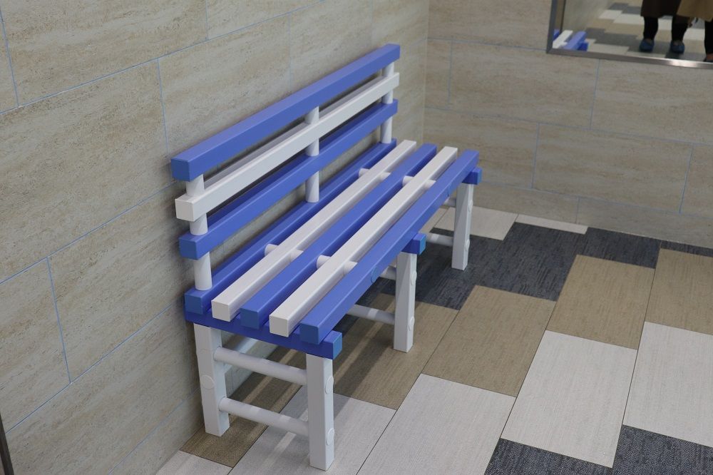 Фотографии Скамья со спинкой