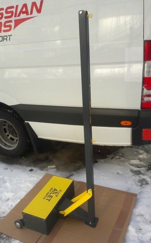 Фотографии Стойки бадминтонные мобильные с противовесами по 35кг, тренировочные  Pioner A12531