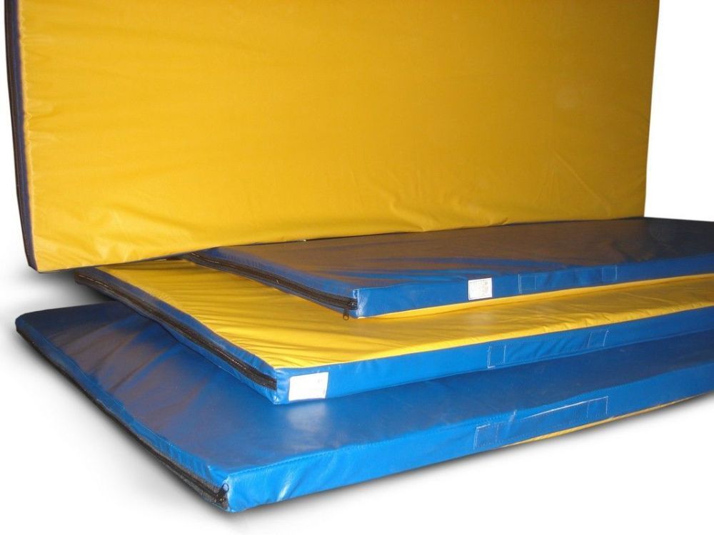 Мат 50x100x8см цветной (тентовый) Pioner A11387
