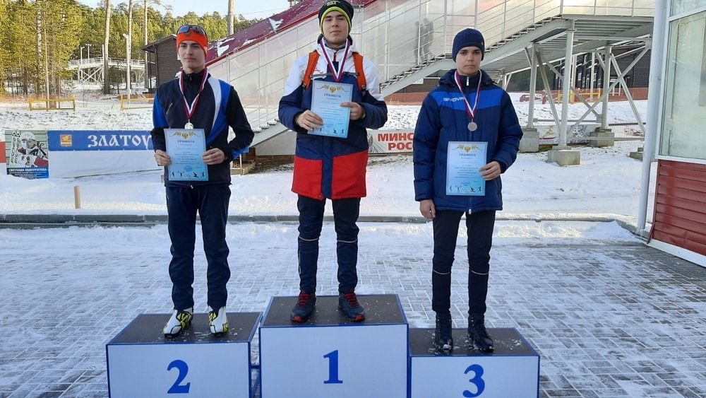 Фотографии Пьедестал прямоугольный Эконом ПЭ-2  ПЭ-2М