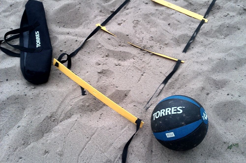 Фотографии Лестница для тренировок Torres l4 м TR1018 желто-черная