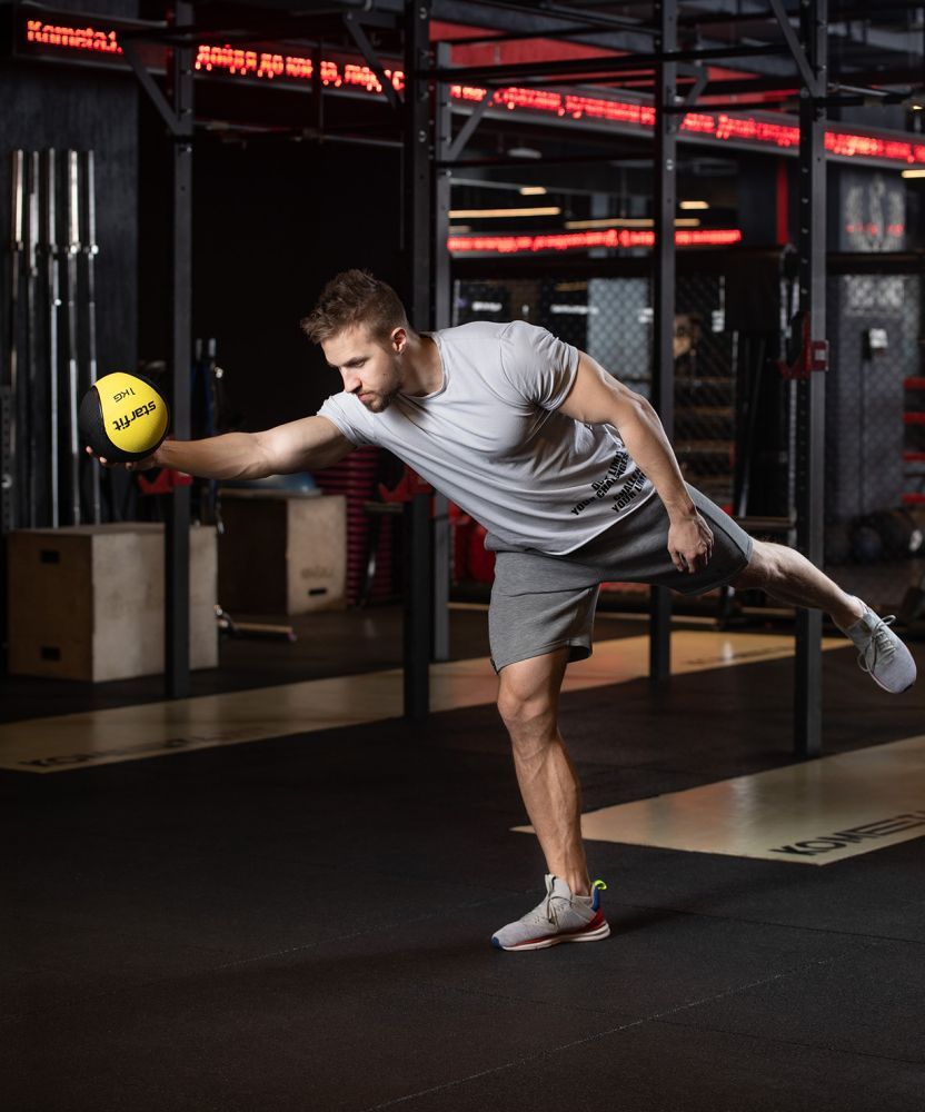 Фотографии Медбол высокой плотности GB-702, 1 кг, желтый