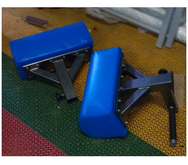 Фотографии Тренажер для американского футбола Баржа