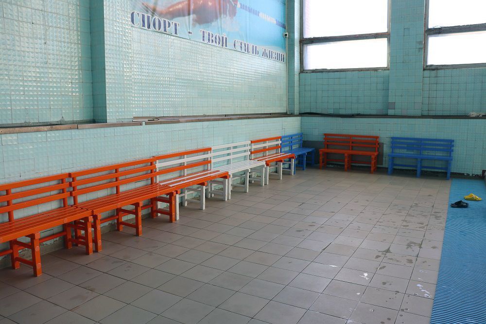 Фотографии Скамья со спинкой